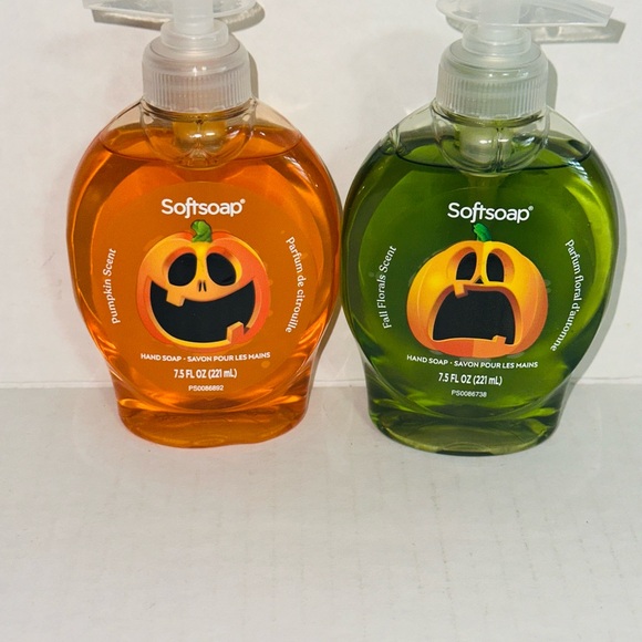 2x SoftSoap Limited Edition Fall Halloween Pumpkin Floral Scent 7.5oz Hand Soap - Picture 1 of 4